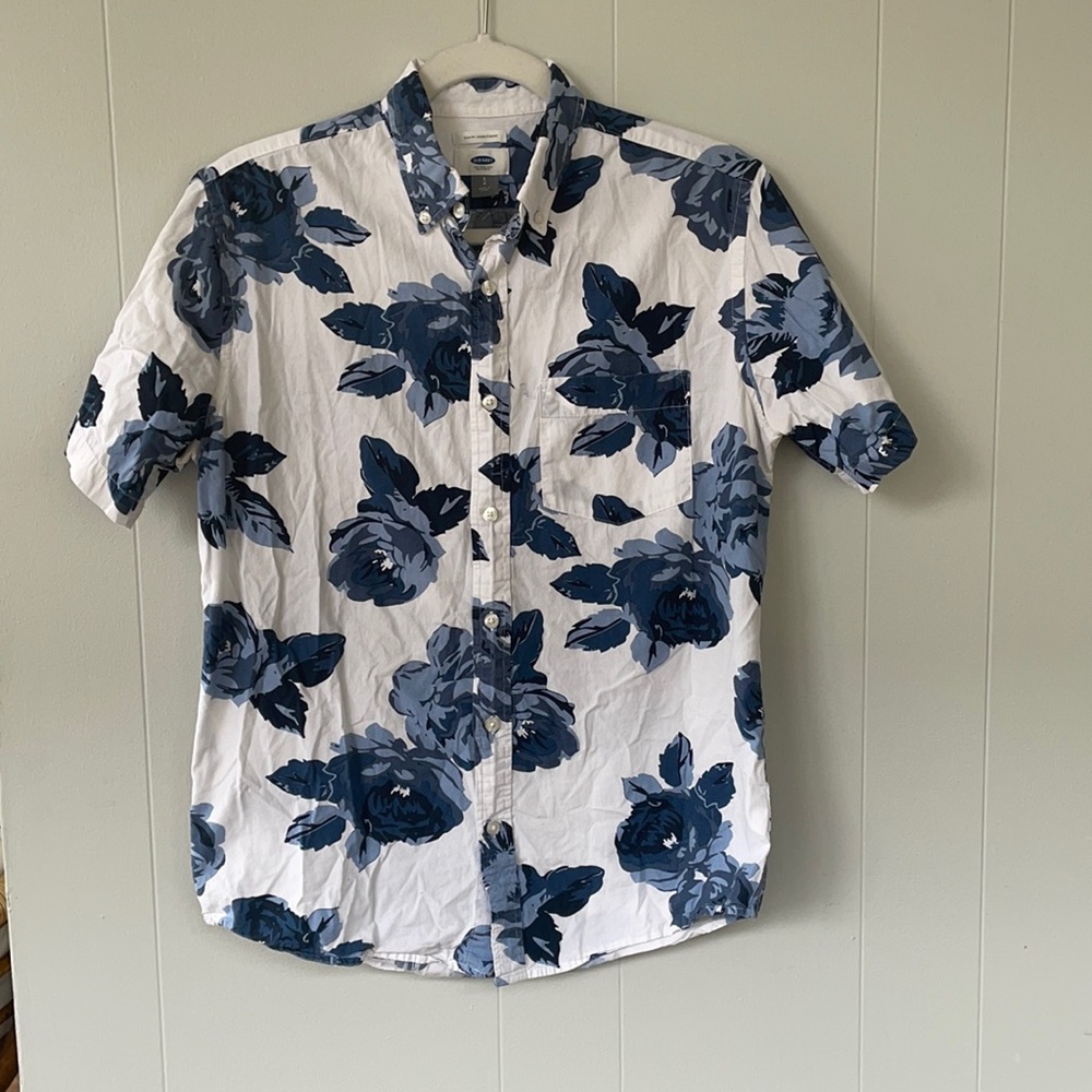 Floral button up